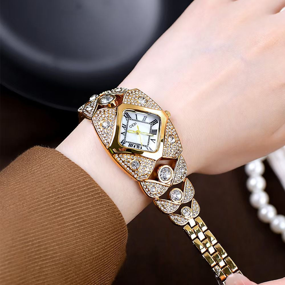 Reloj Real Elegante con Cristales Brillantes