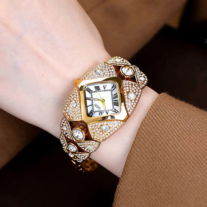 Reloj Real Elegante con Cristales Brillantes